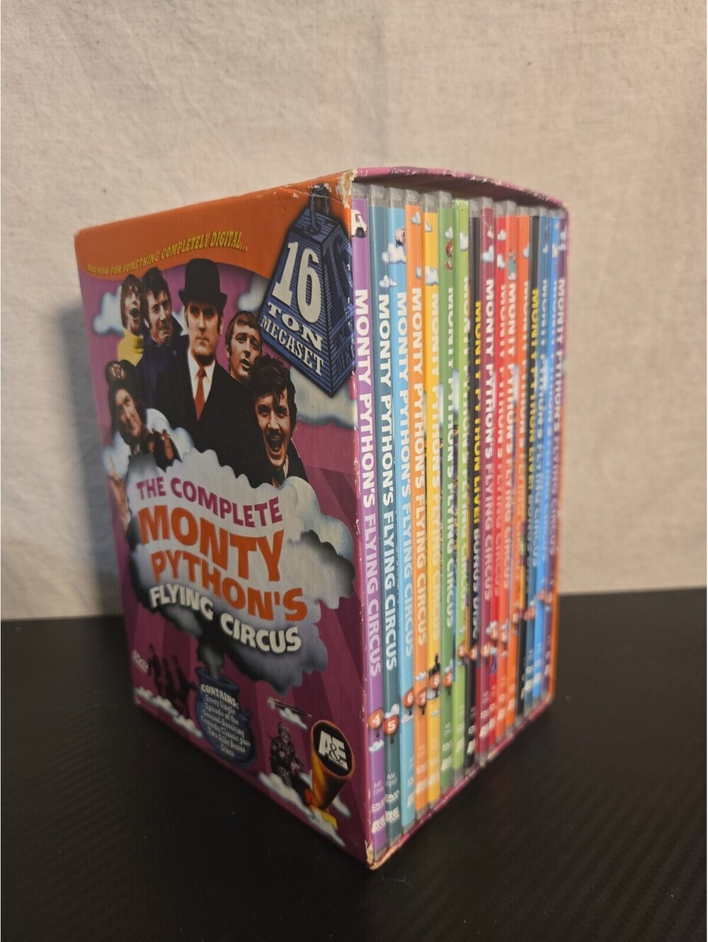 The Complete Monty Pythons Flying Circus 16-Ton Megaset (DVD, 2005, 16-Disc Set)